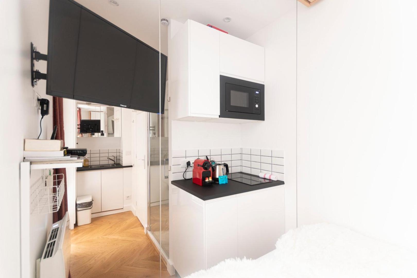 Super Central Mini Studio - 2 Pax, Murphy Bed Париж Экстерьер фото